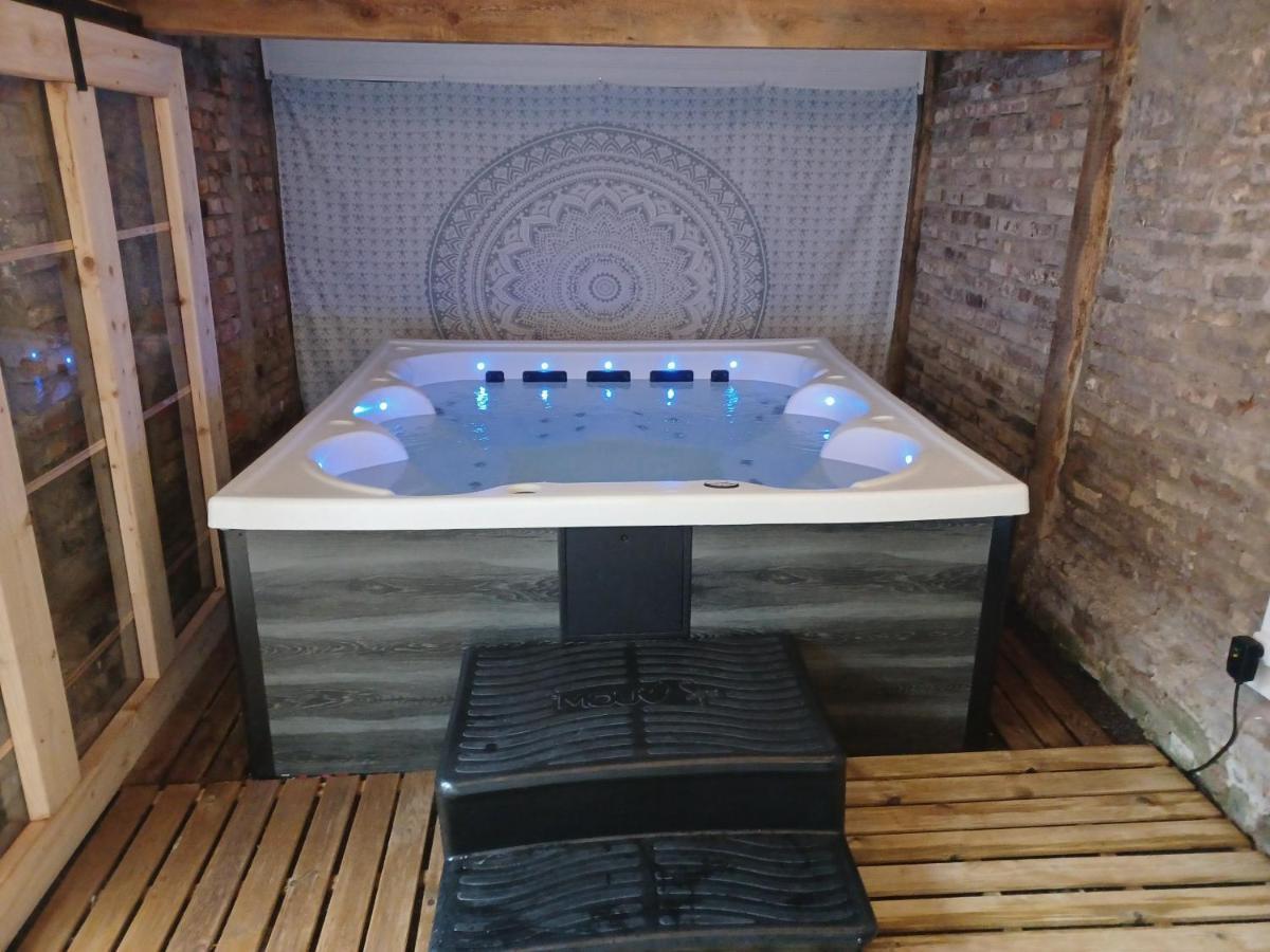 Le Refuge De Normandie Avec Spa Et Cheminee Mesnieres-en-Bray Εξωτερικό φωτογραφία